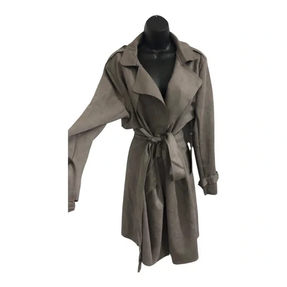 Stunning‎ gray faux suede belted trench coat size XL new